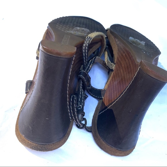 Aerosoles Wedge Braided Sandals 9 - Picture 4 of 11